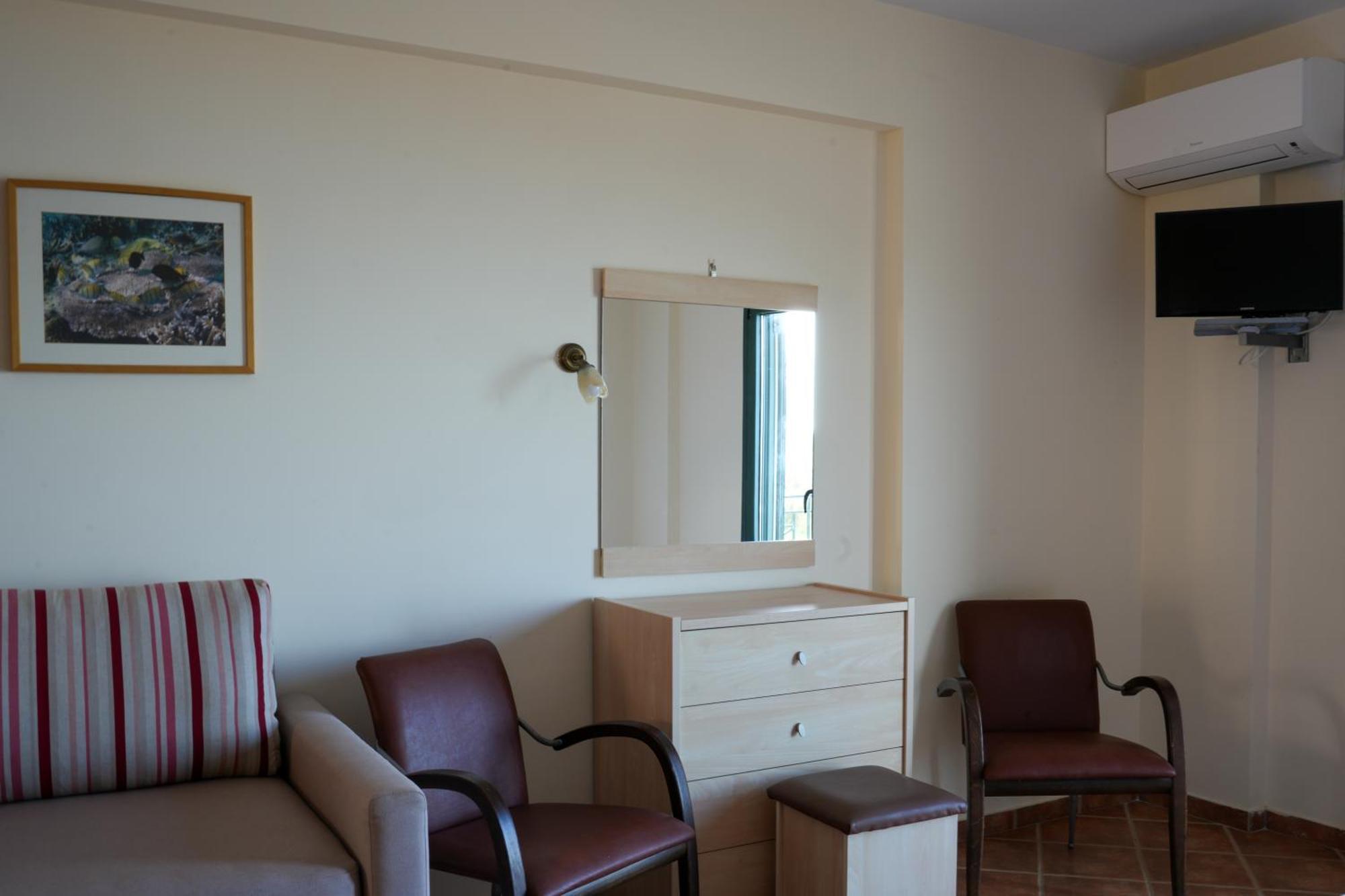 Coralli Hotel Пердика Екстериор снимка