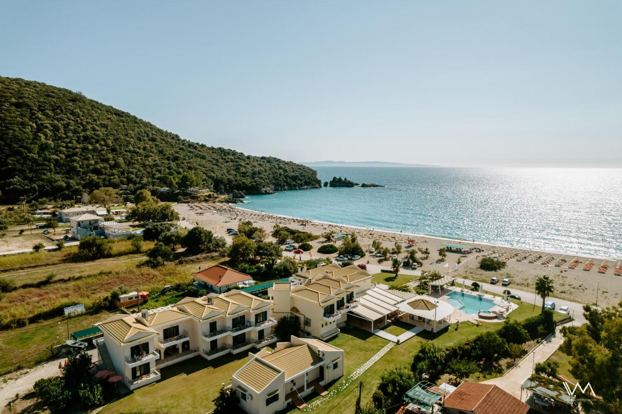 Coralli Hotel Пердика Екстериор снимка