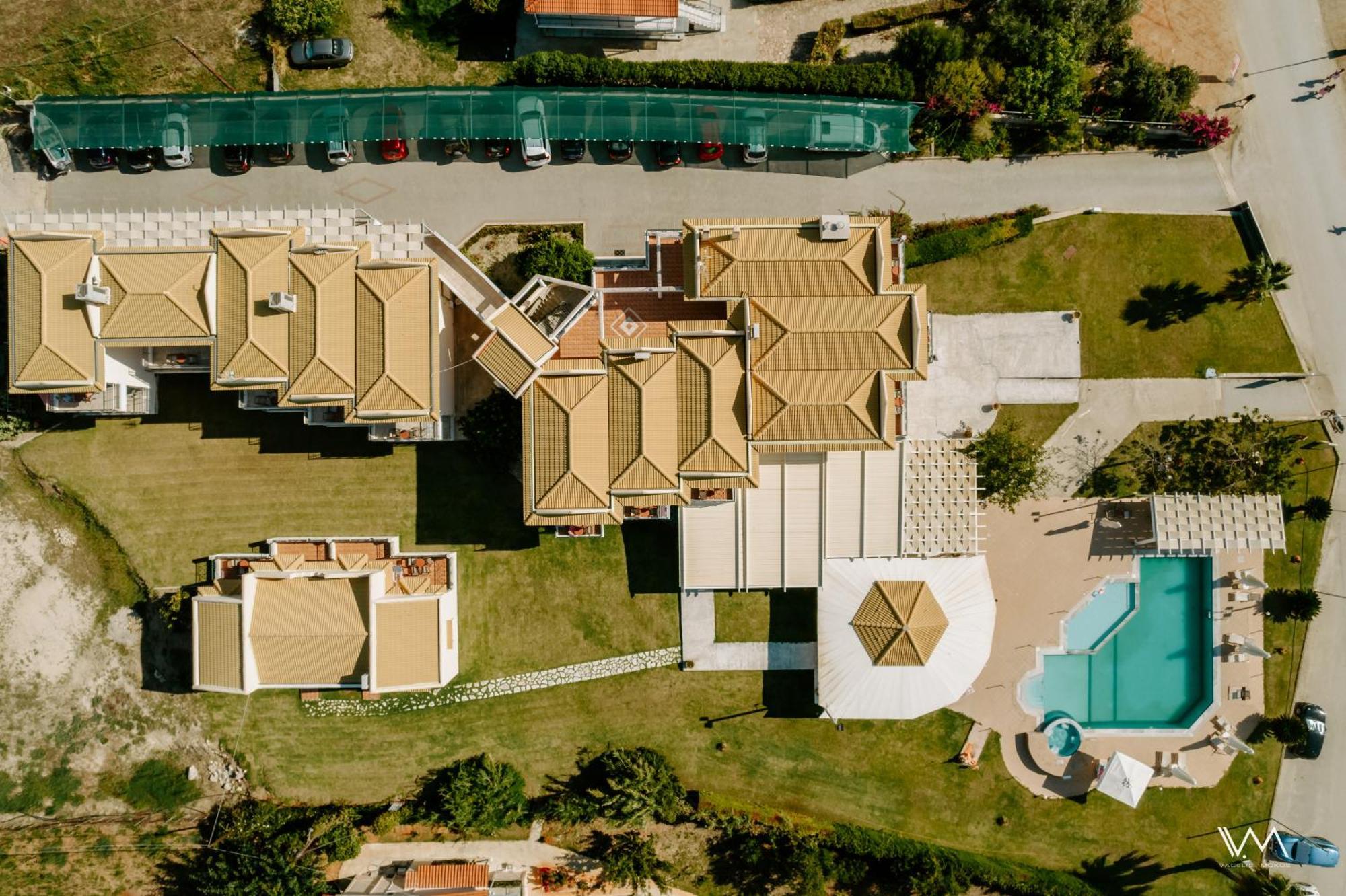Coralli Hotel Пердика Екстериор снимка